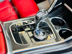 بی ئێم دەبڵیو 8 سیریەس